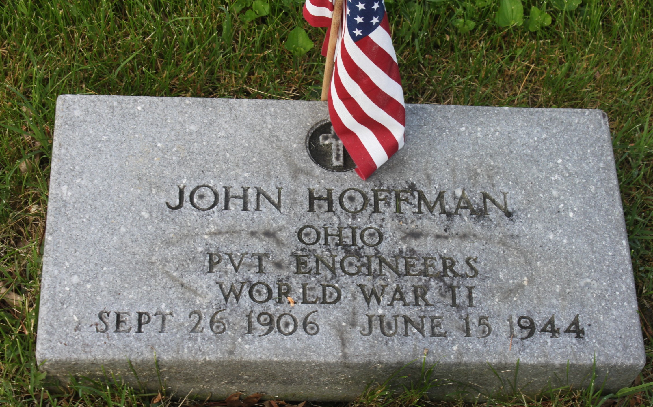 Headstone John Hoffman