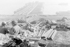 24 march 1945 Bridge building across the Rhine, 17th Armored Engineer Battalion (13)