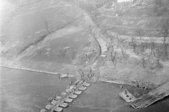 24 march 1945 Bridge building across the Rhine, 17th Armored Engineer Battalion (16)