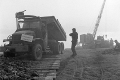 24 march 1945 Bridge building across the Rhine, 17th Armored Engineer Battalion (31)