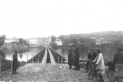 Bridge over the Seine build by the 17th Engineers at Meulan, 28-30 Sept 1944France 02