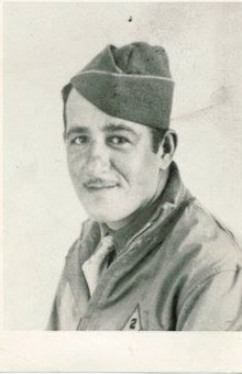 17th-Engineer-Corporal-Ralph-Sirico-in-Noord-Afrika